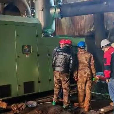 Customer project team at the Tangshan, Hebei, China iron ore dewatering site